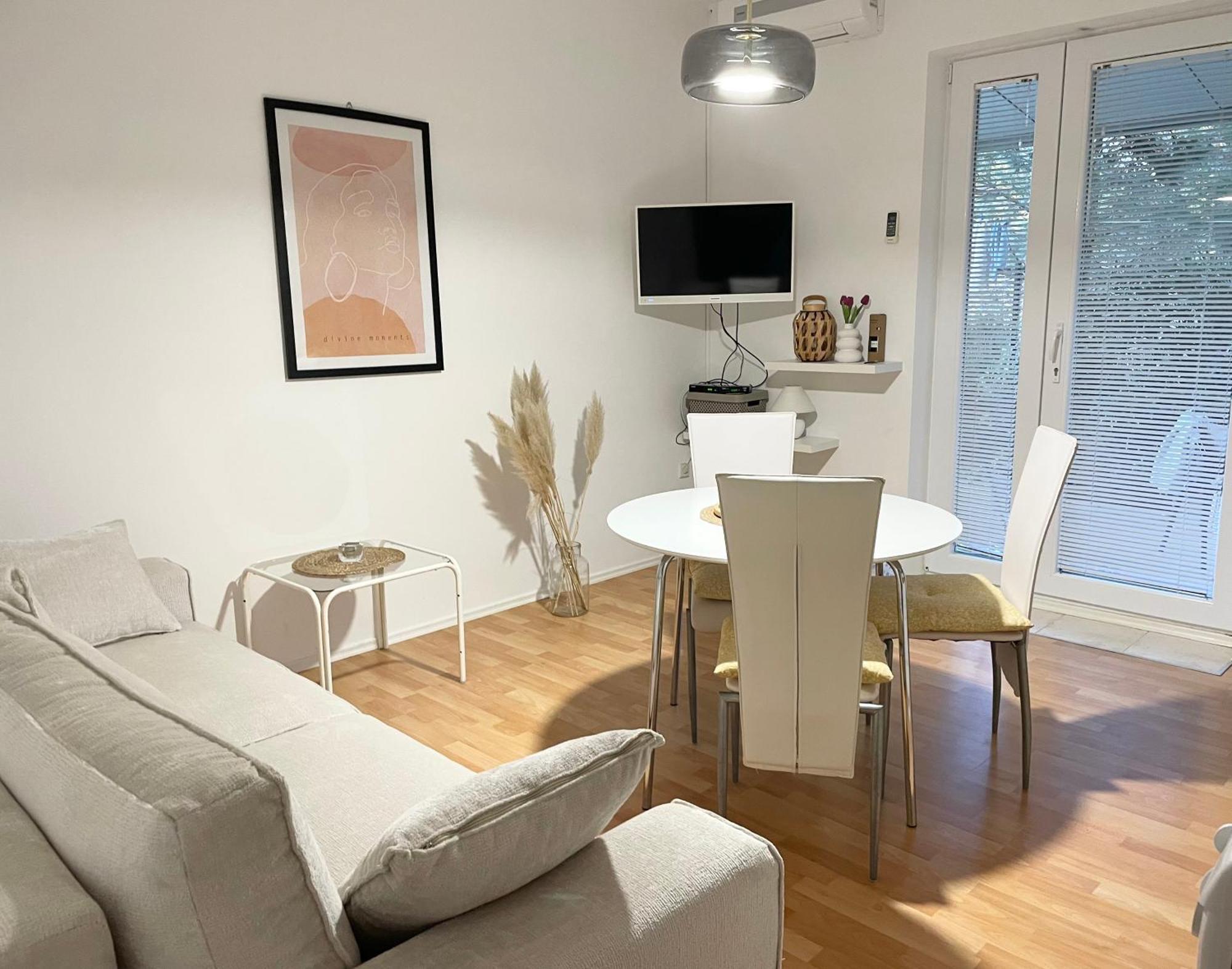 Apartments Zara Seline ภายนอก รูปภาพ